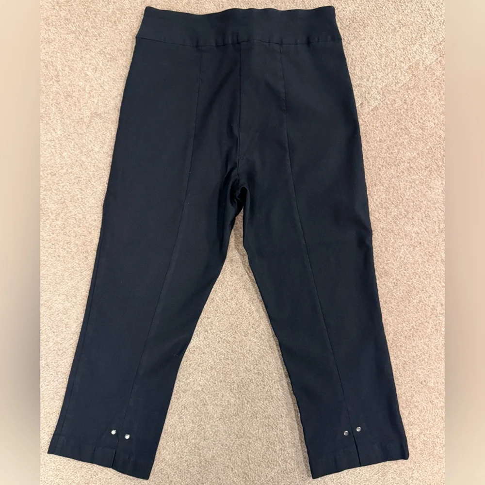 Tribal Black Pull-On Capri’s - Picture 3 of 6